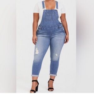 BNWT Torrid Lightly Distressed Cropped Overalls